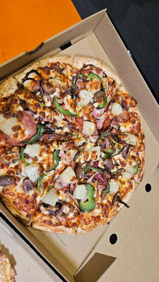 Highlights, Crust Pizza Norwood