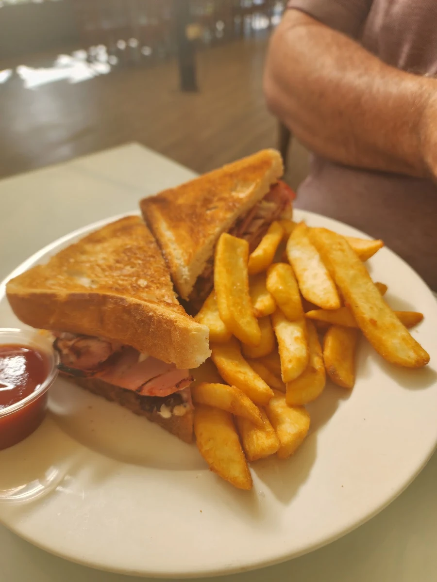 Highlights, Burnside Tavern