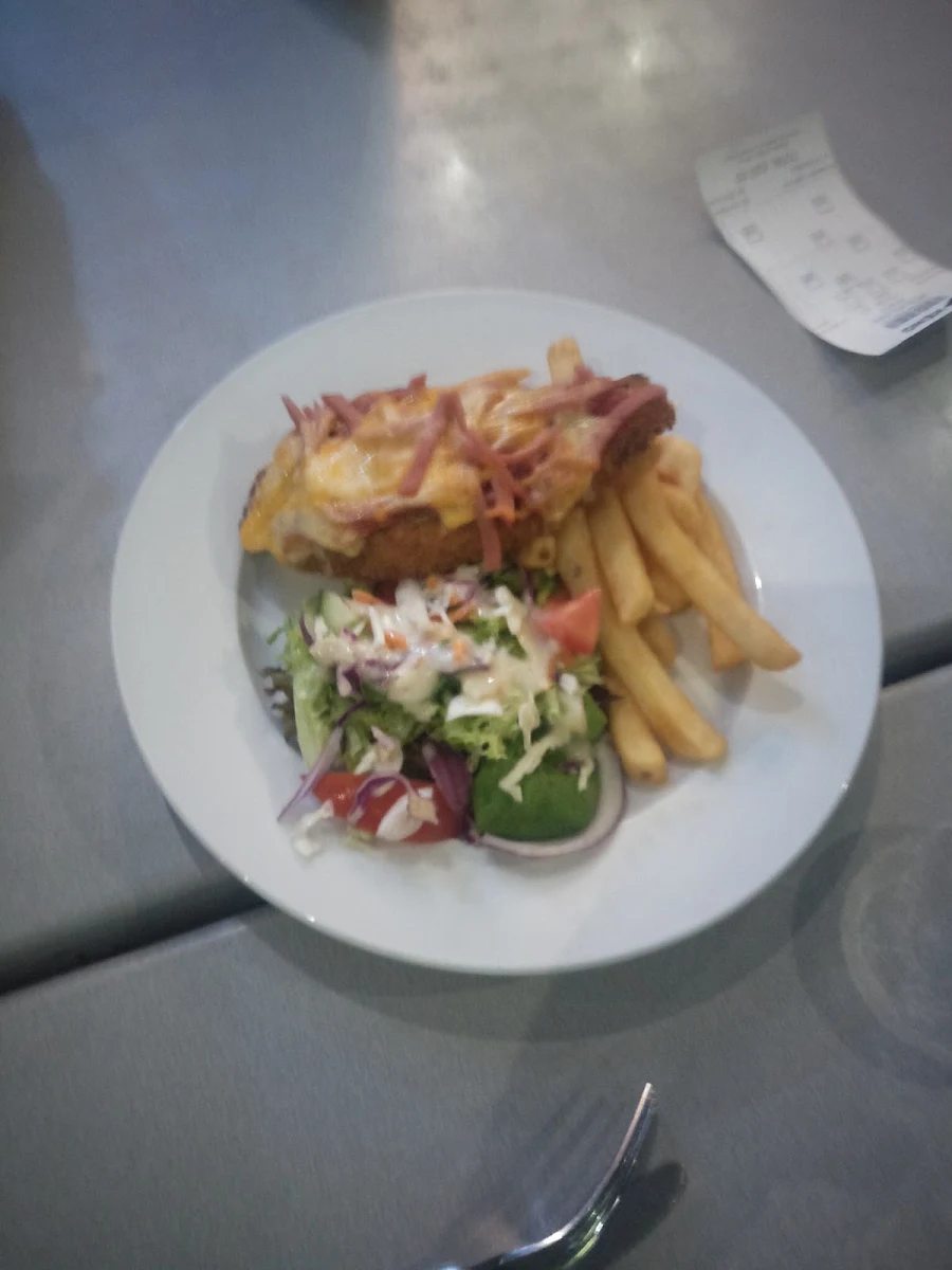 Highlights, Burnside Tavern