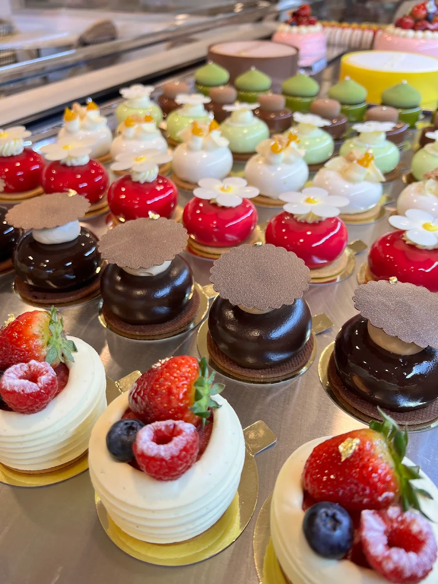 Highlights, T6 Patisserie