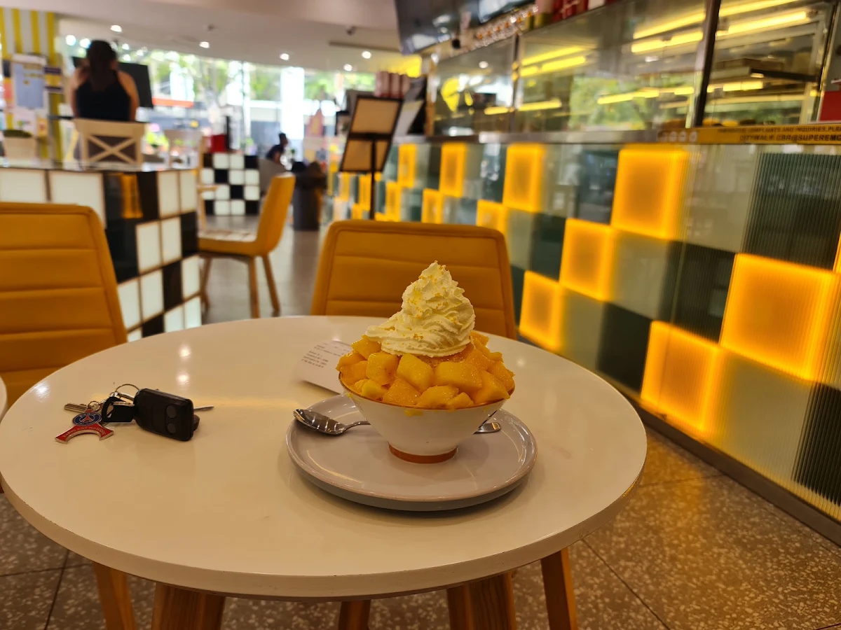 Mango Bingsu, Super Emoji