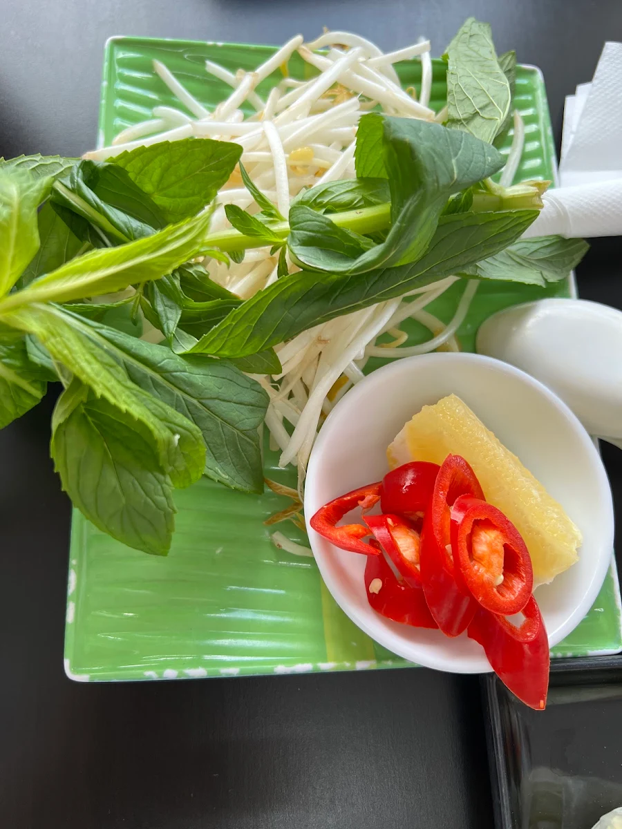 Highlights, Sunshine Cafe & Lunch Bar