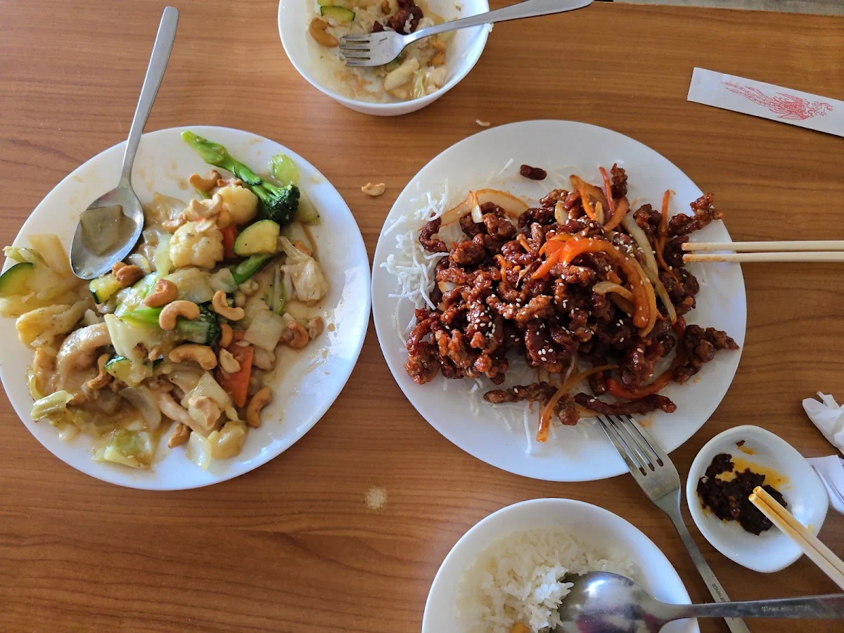 Highlights, Phoenix House Chinese Restaurant 鳳凰酒家