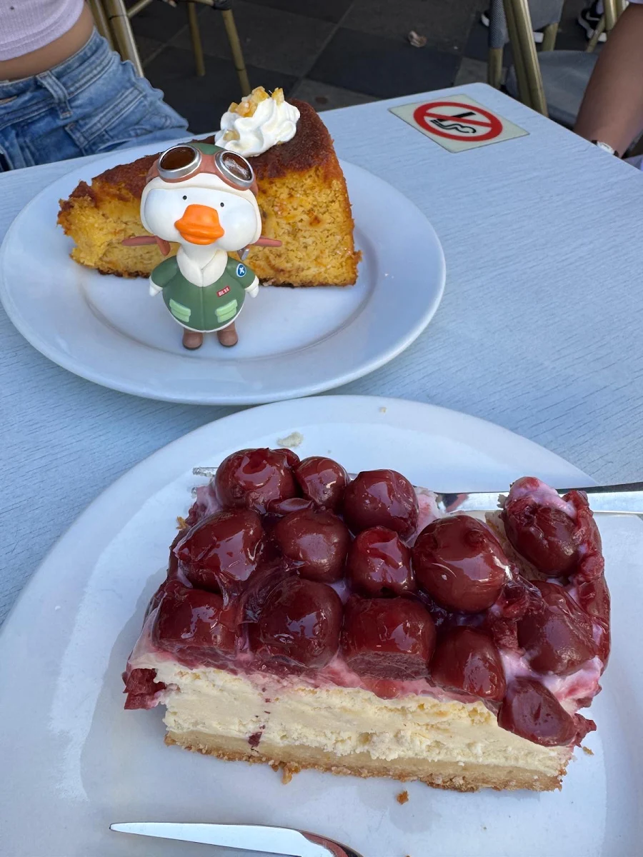 Highlights, Europa Cake Shop