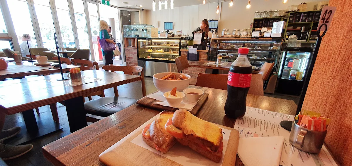 Highlights, Choco Bean Cafe
