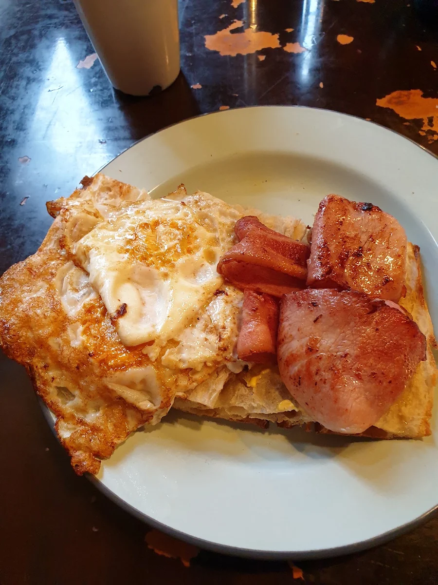 Bacon & Egg, Bobby's Cafe Darlington