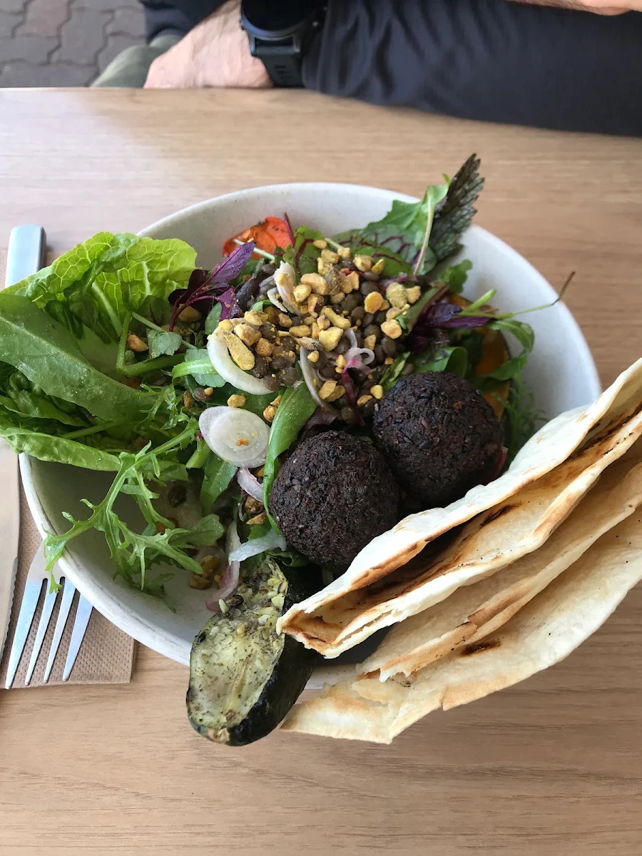 Falafel Bowl