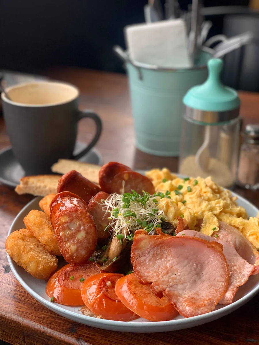English Breakfast, Bowen Arrow Cafe