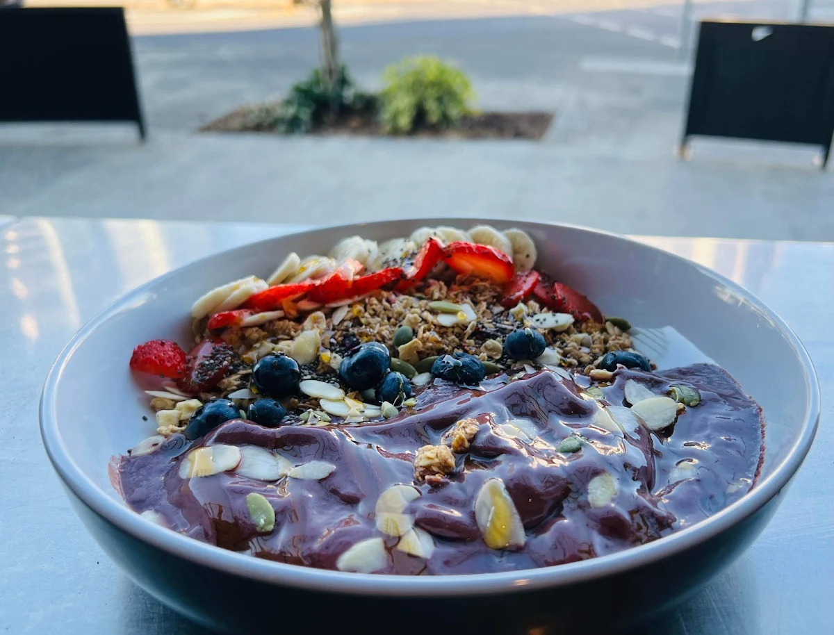 Highlights, Bowen Arrow Cafe