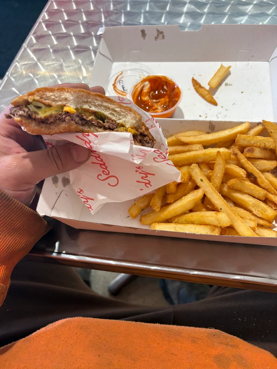 Cheeseburger Combo