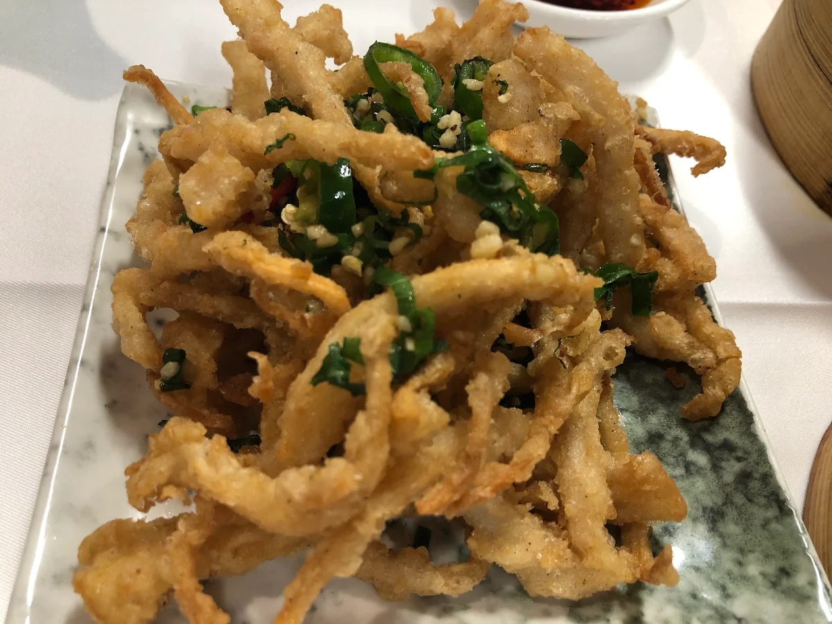 Salted & Pepper Squid Tentacles lk