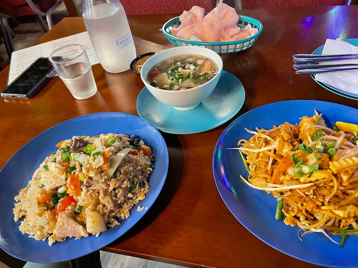 Highlights, Oz Thai
