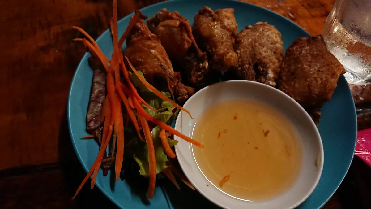 Highlights, Oz Thai