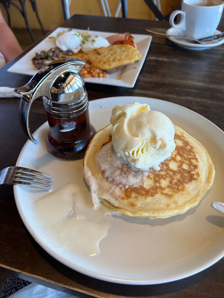2 Stack Pancakes, BLOODY GOOD COFFEE