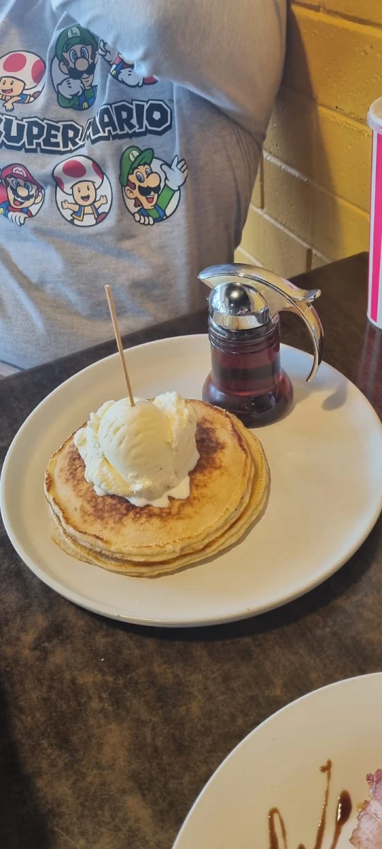 Pancakes 2 Stack, BLOODY GOOD COFFEE