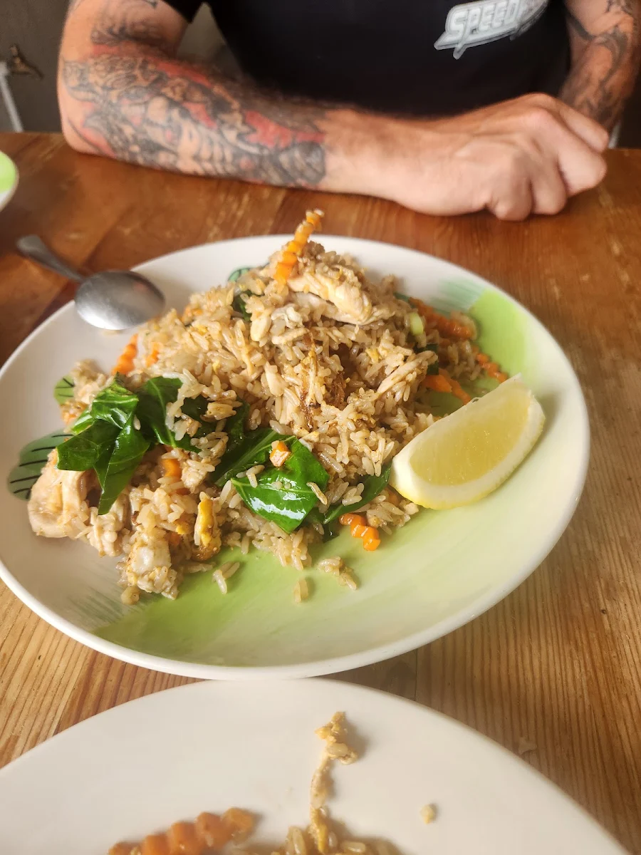 Highlights, Thai In-fa Cabarita Restaurant