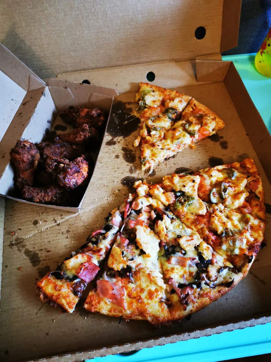 Highlights, Newpark Pizza