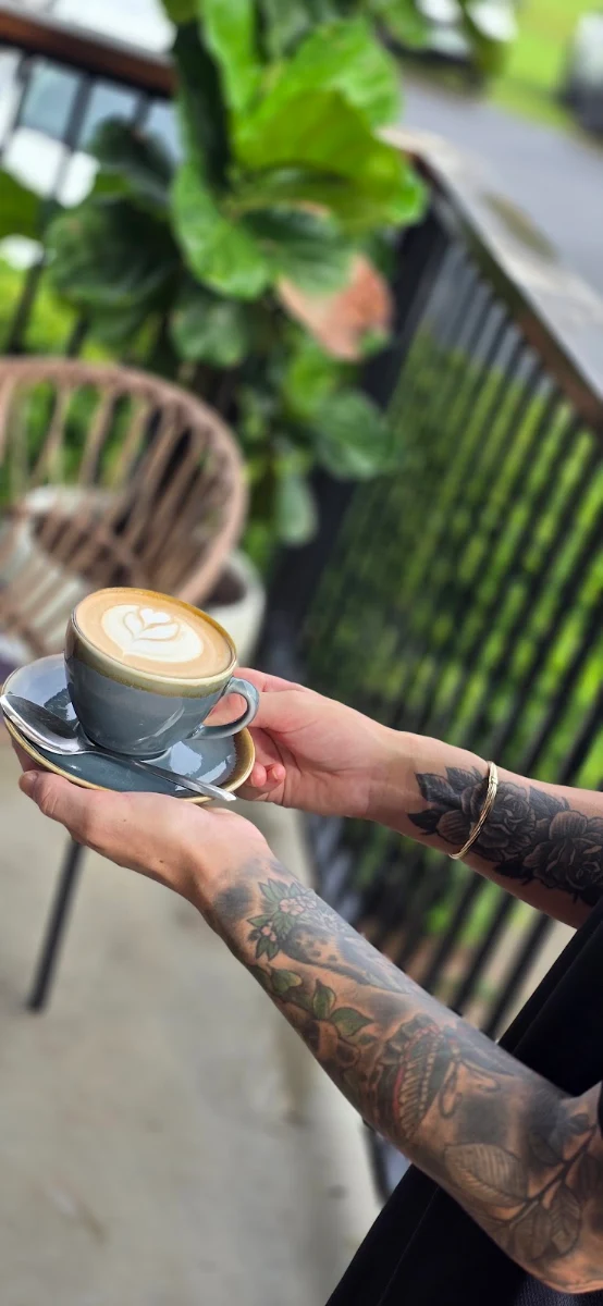 Highlights, Sharbella Espresso