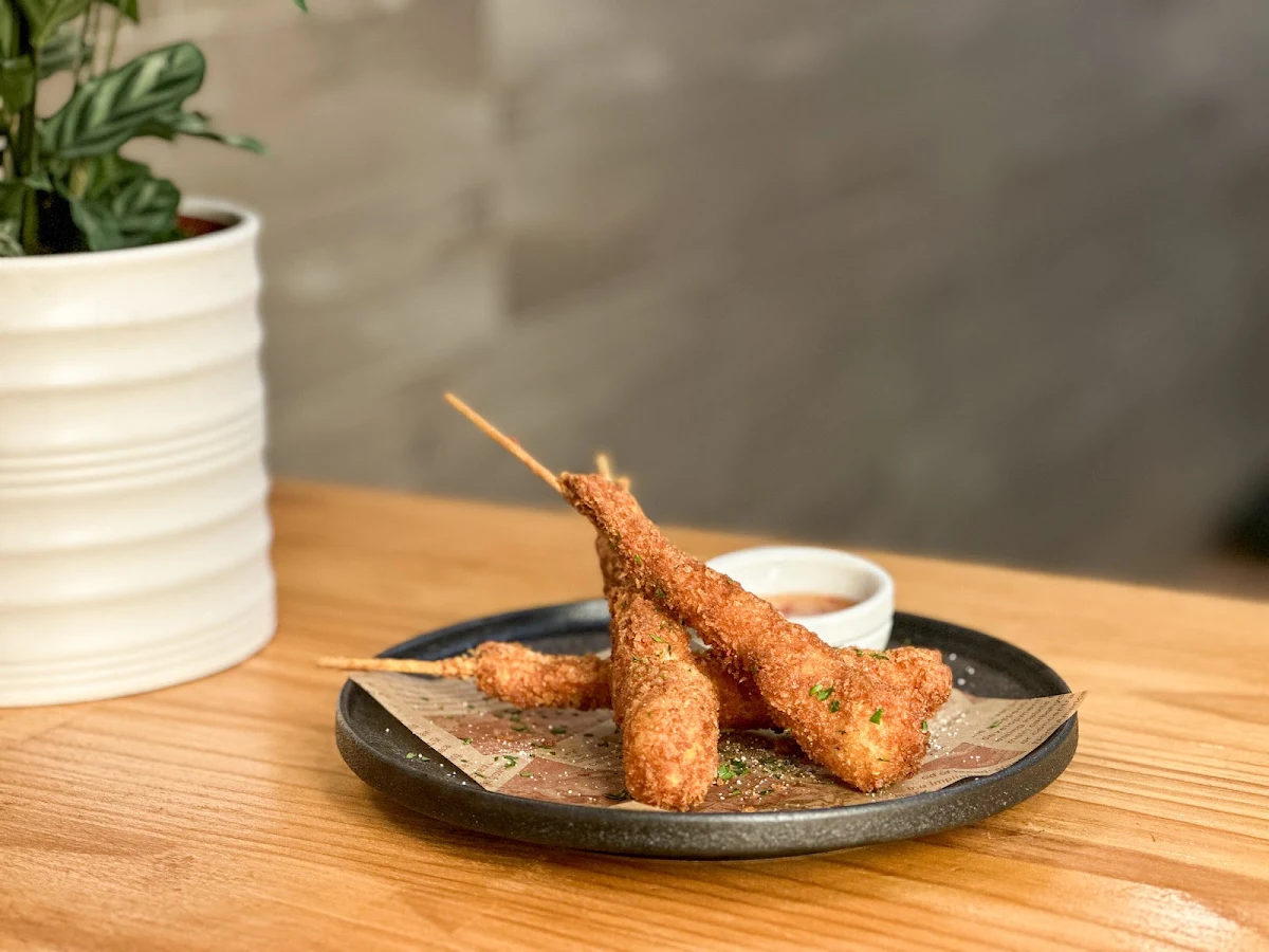 Highlights, SUM Cafe and Thai eatery