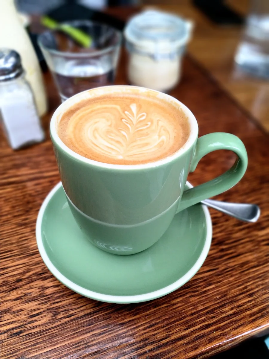 Flat White Large, The Deck Brighton