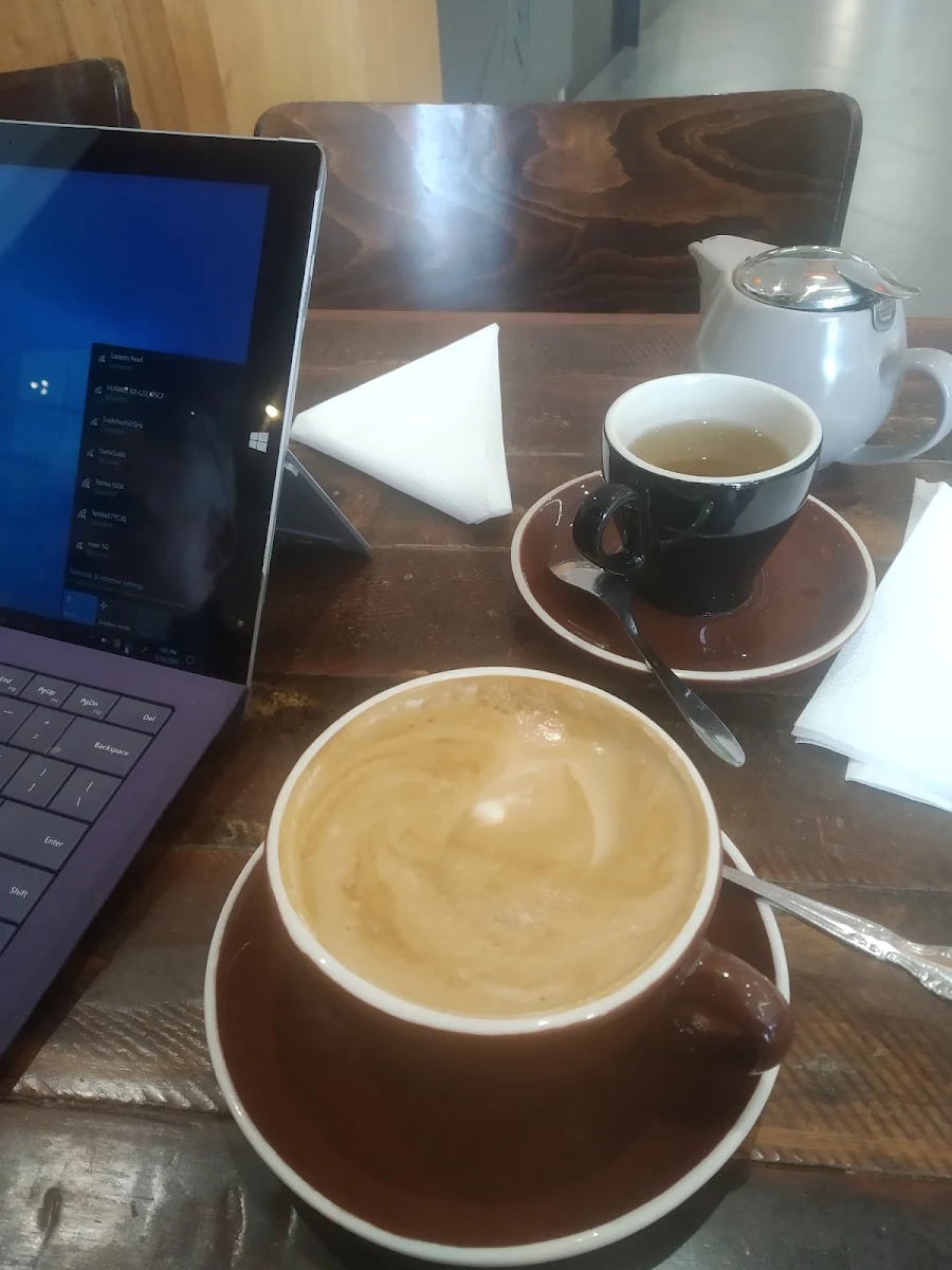 Highlights, The Loose Goose Cafe