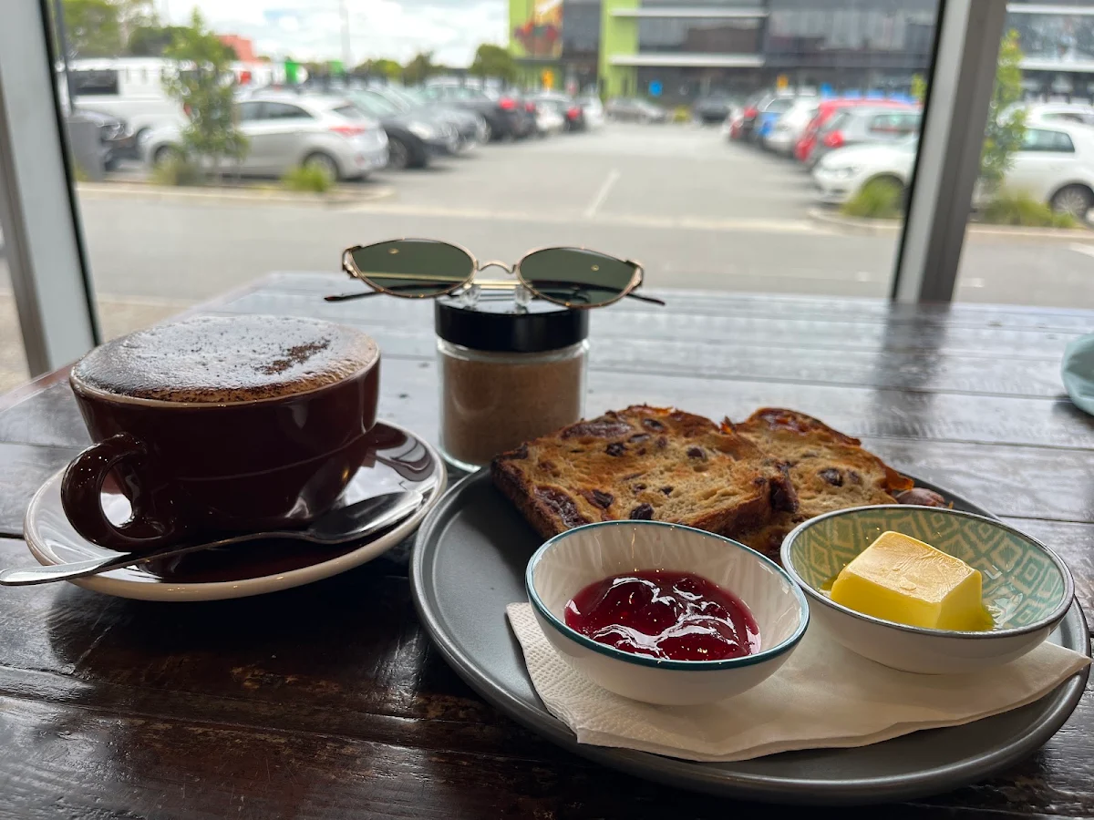 Highlights, The Loose Goose Cafe