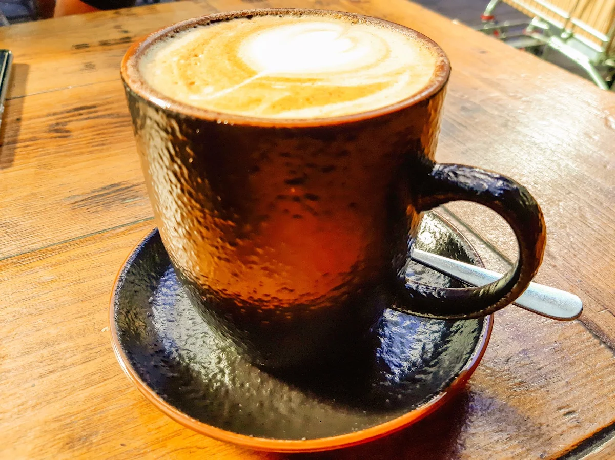 Flat White, Paddy Malone's