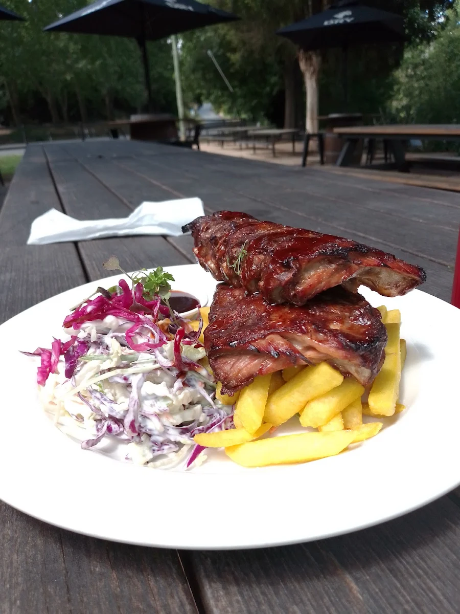 BBQ Spare Ribs with Chips and Coleslaw