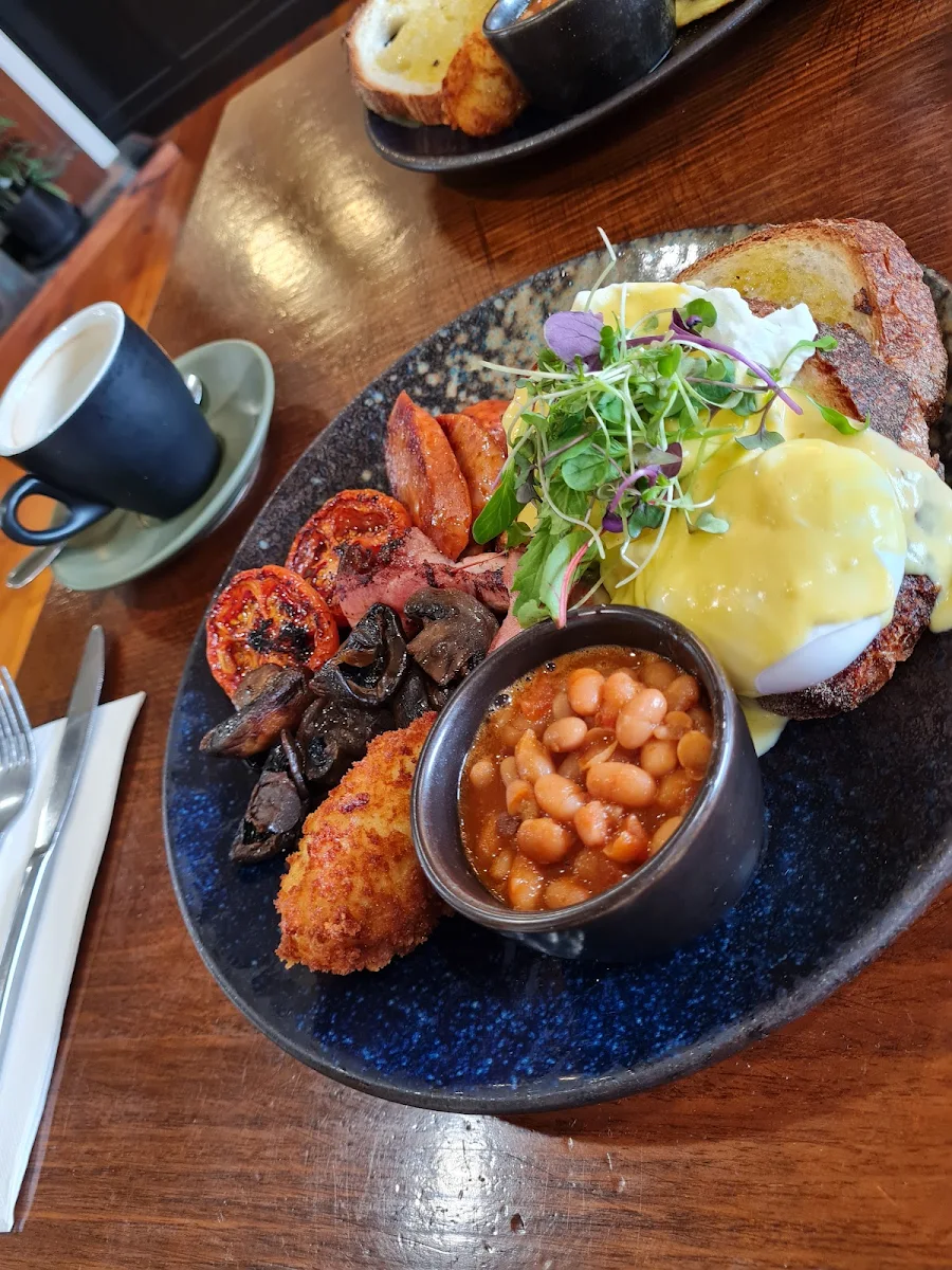 Big Breakfast