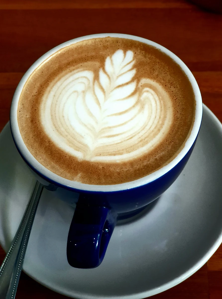 Flat White, The Gong Cafe