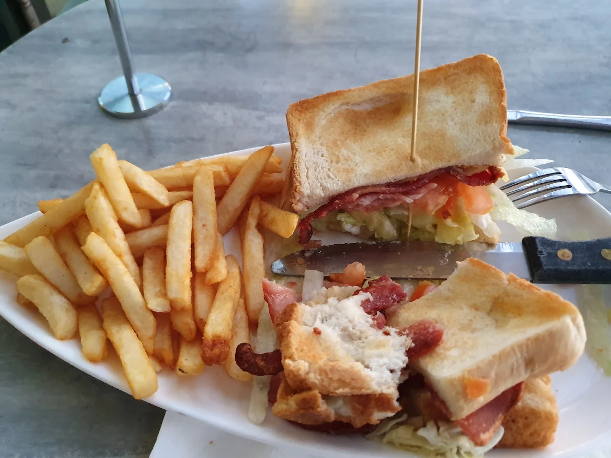 blt with Fries