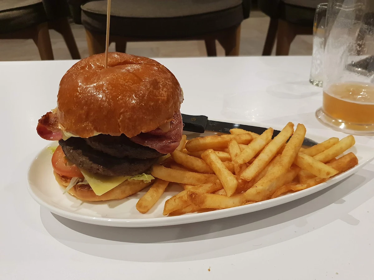 Double Cheeseburger