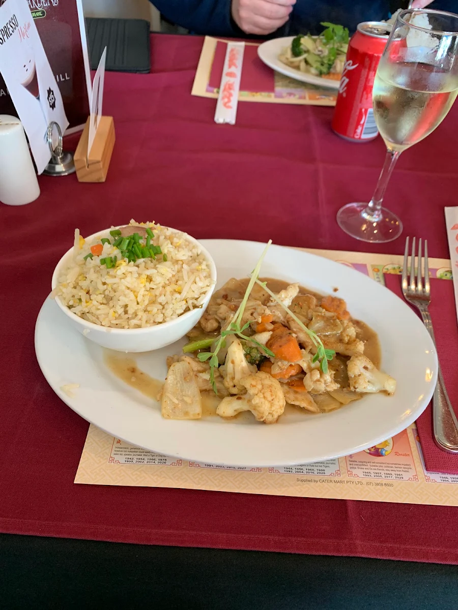 Highlights, Peacock Gardens Chinese & Thai Restaurant