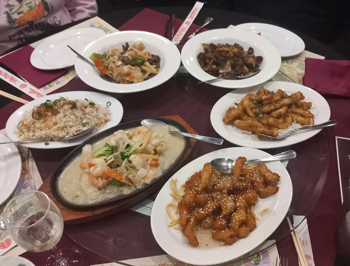 Highlights, Peacock Gardens Chinese & Thai Restaurant