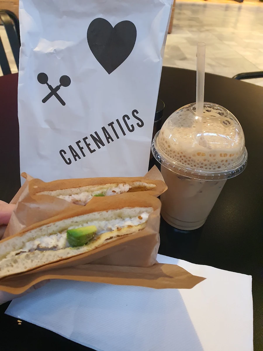 Highlights, Cafenatics