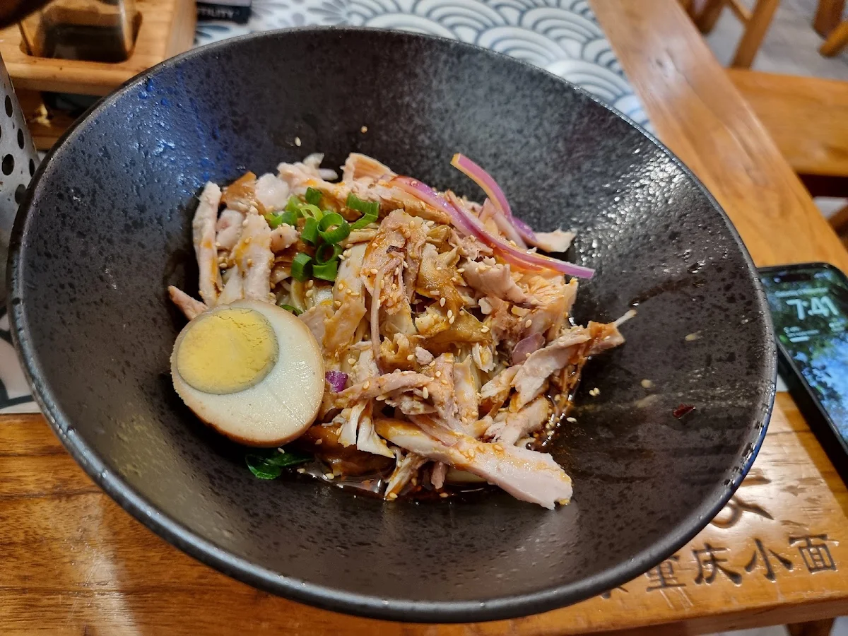 Chilli and Pepper Chicken Signature Noodles