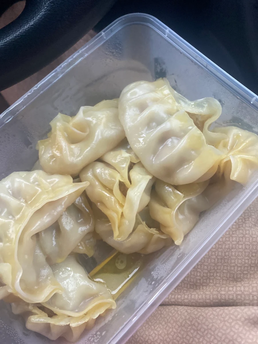 Shit Momo, Tapari Momo