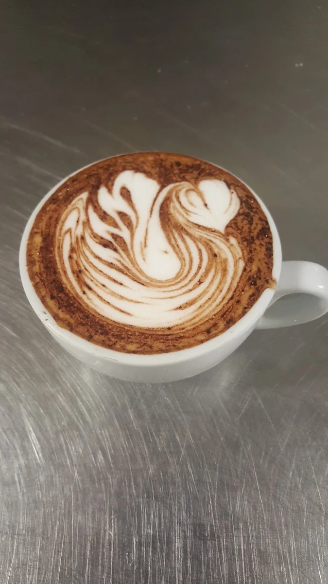Highlights, Colossal Cafe