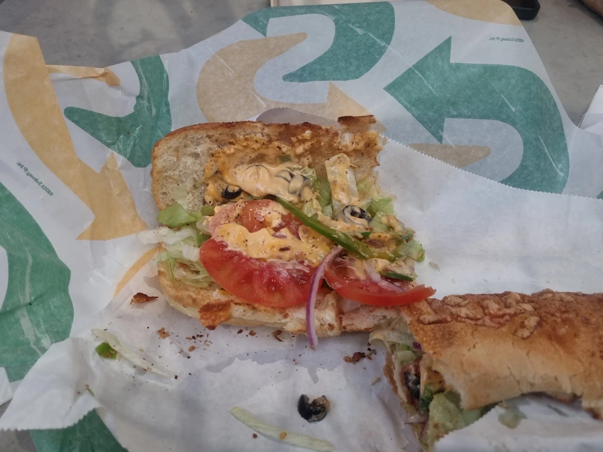 Veggie Delite with Avo