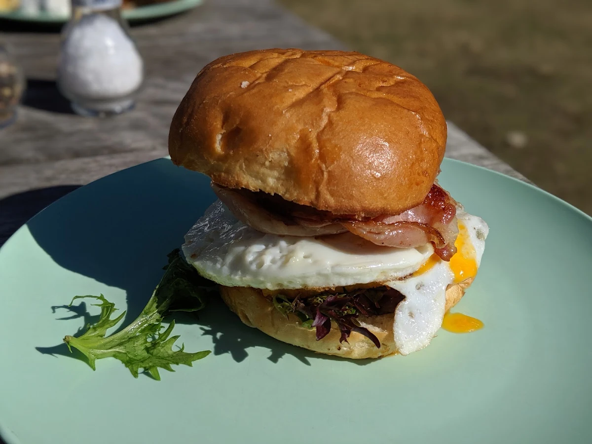 Kids Bun with Fried Egg & Tomato Sauce