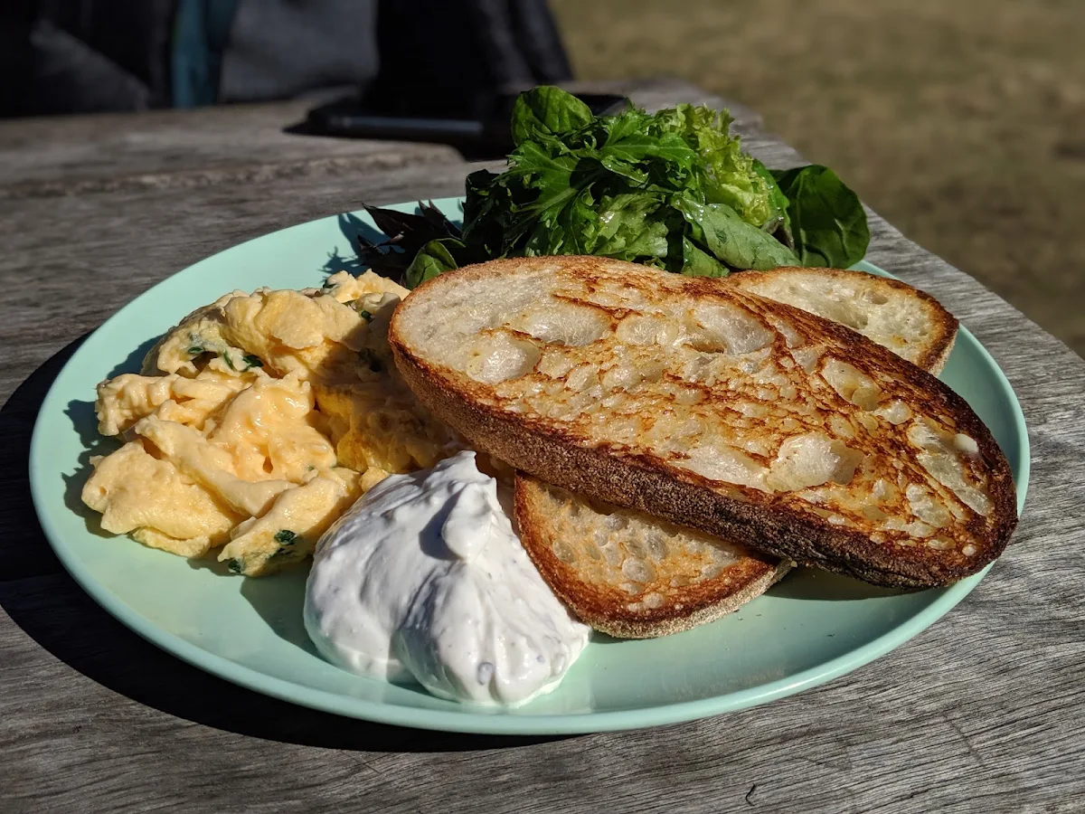 Scrambled Eggs with Fetta