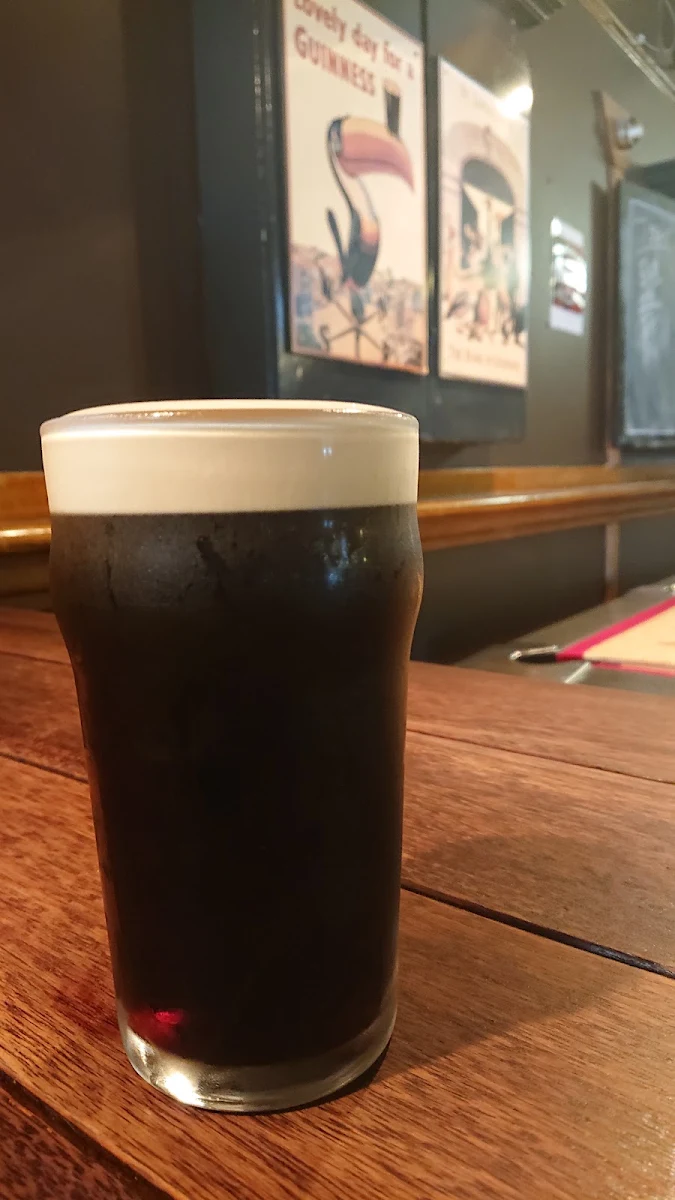 Guinness, Dicey Riley's Hotel