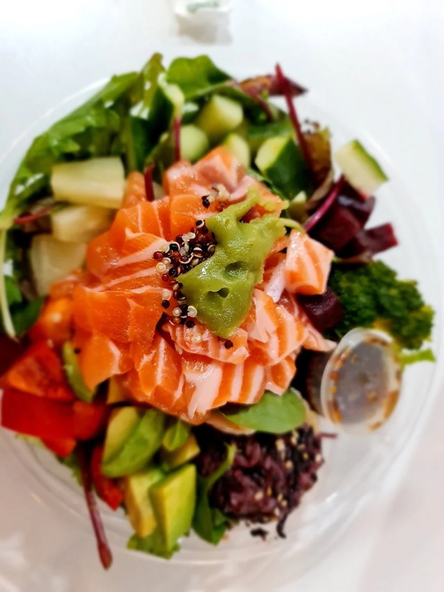 Raw Salmon Salad
