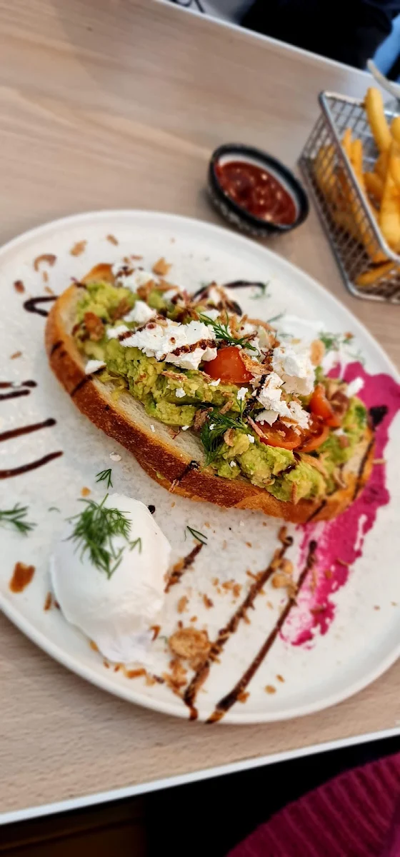 Smashed Avocado, Culpa Espresso Aintree