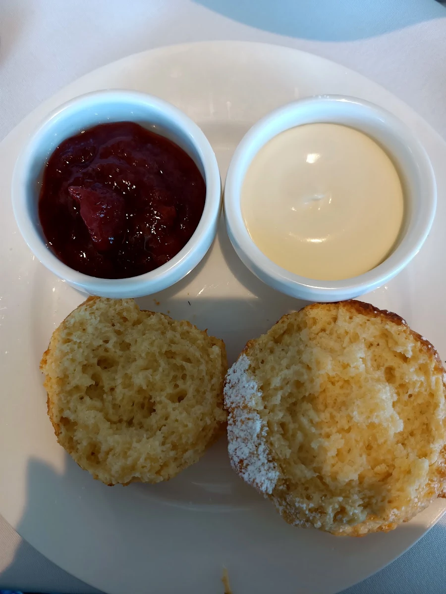 Scones, The Wintergarden Restaurant at Hydro Majestic