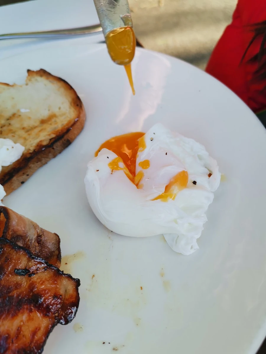 Poached Egg Thumb Up