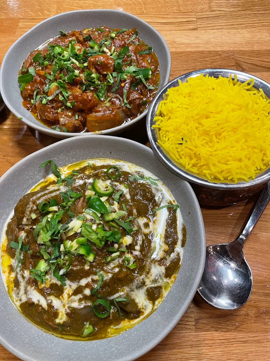 Lamb Saagwala Dr, Som Ras Indian Restaurant