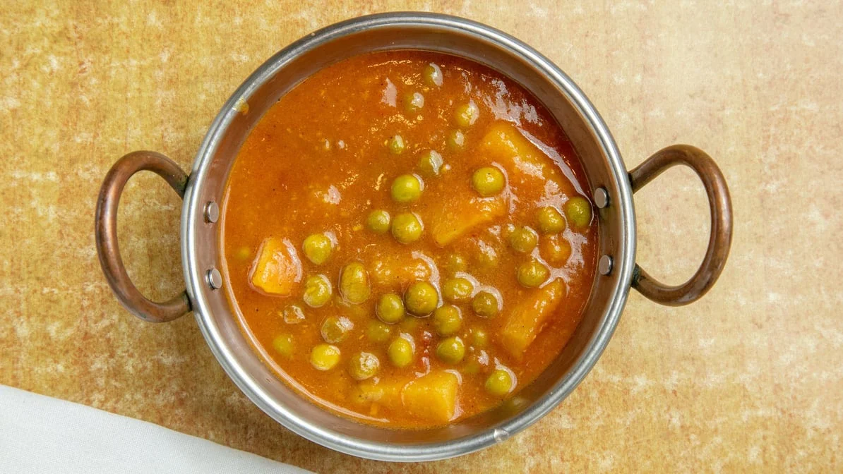 Highlights, Classic Indian Curry Hut