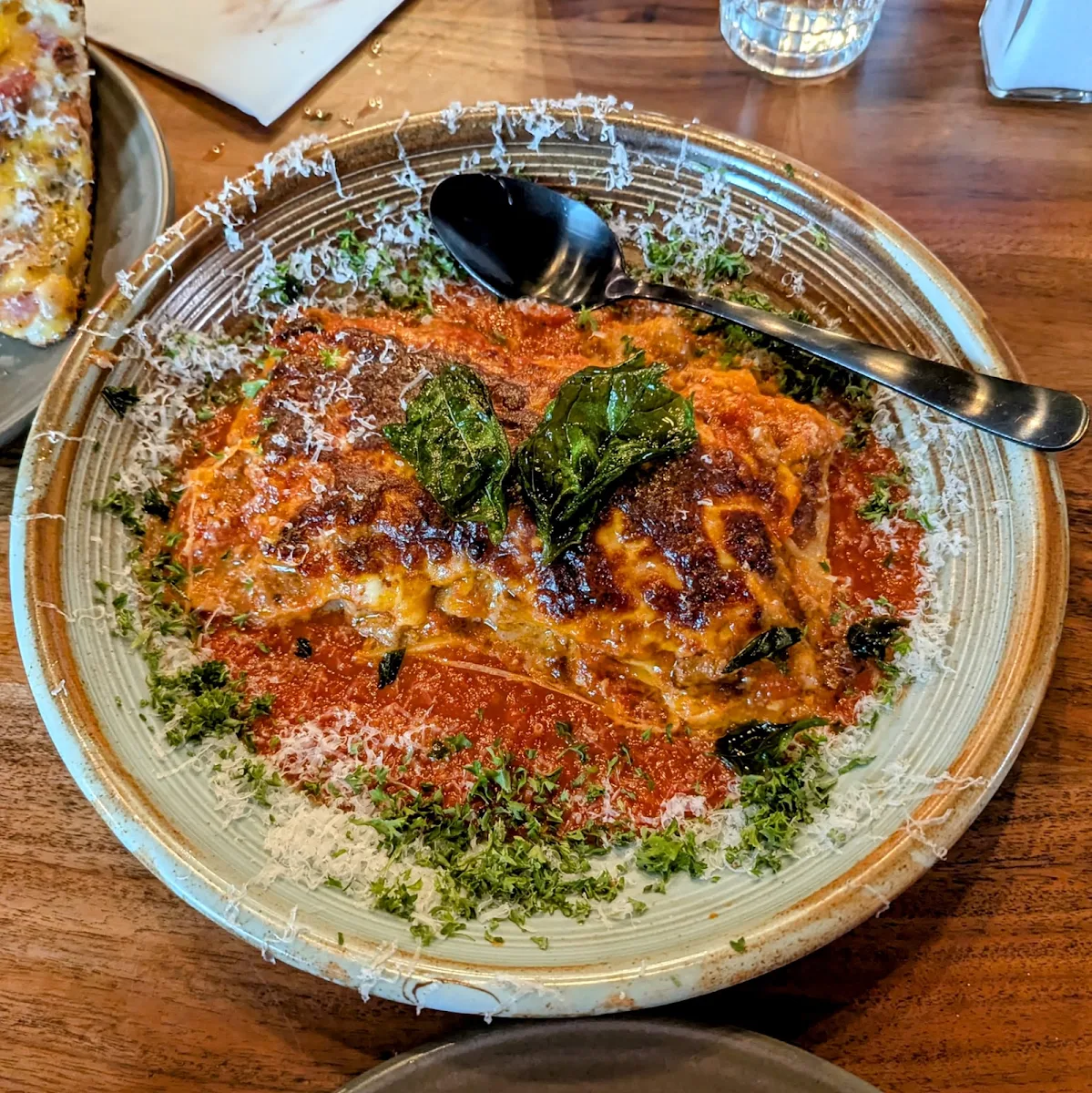 Highlights, Om Nom Nom Pizza & Pasta Bar