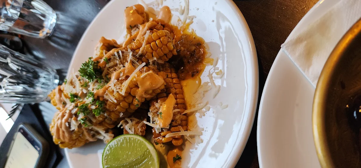 Highlights, Sweetwater Tilba